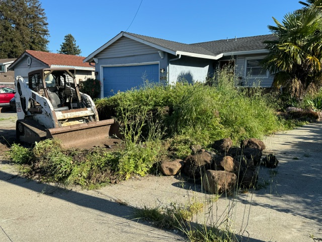 Efficient Dirt Removal Services by For Haul